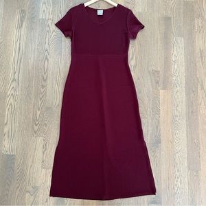 Vintage 90's Short Sleeve V-neck Bodycon Knit Maxi Dress in Burgandy Size Medium